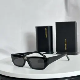 balenciaga aaa qualite lunettes de soleil s_11aa053